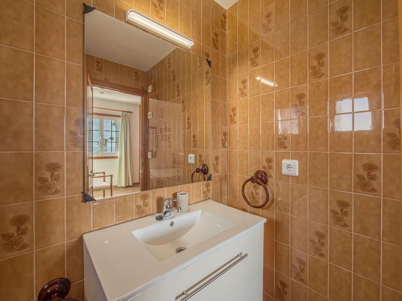 Villa Sur Binisafua Εξωτερικό φωτογραφία