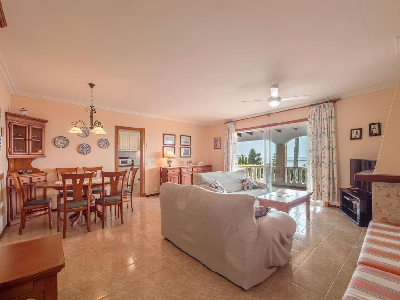 Villa Sur Binisafua Εξωτερικό φωτογραφία